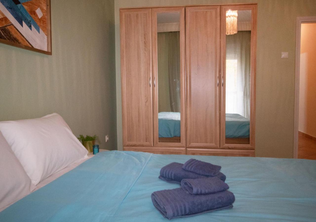 Houseloft Harmony Gardens Apartment Tesalonika Bagian luar foto